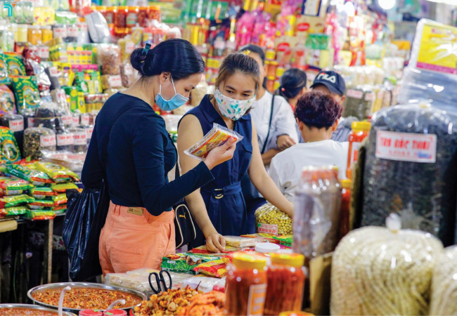 Chợ Đông Ba bán đa dạng các loại thực phẩm