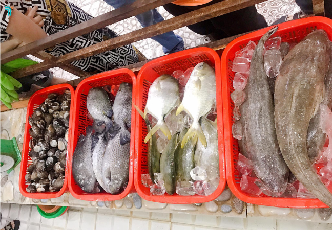 Hải sản Bà Rô luôn cung cấp nhiều loại hải sản tươi sống