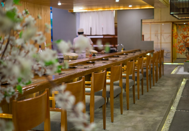 Sushi Bê mang đến một không gian ấm cúng và sang trọng