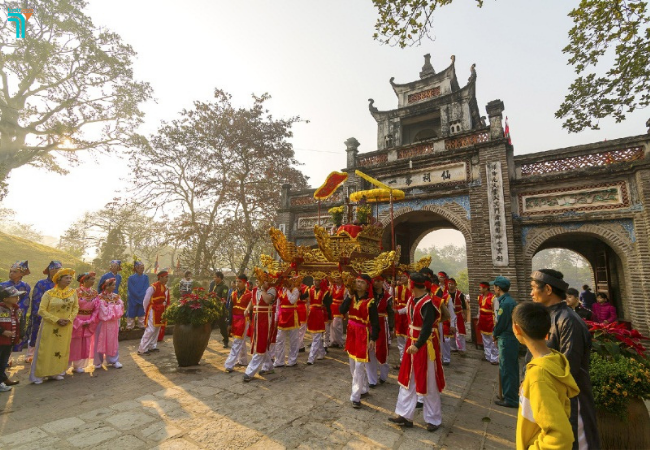 Lễ hội Cổ Loa được tổ chức hằng năm