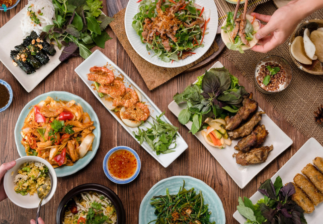 Dì Mai Vietnamese Restaurant đã đưa những hương vị quen thuộc của mỗi bữa ăn vào trong thực đơn 