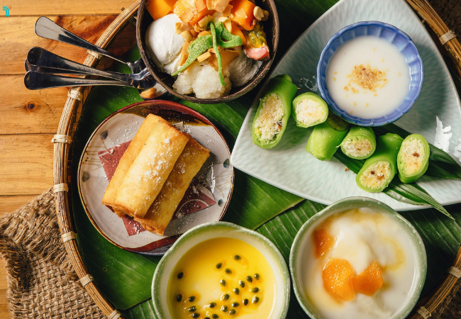 Món tráng miệng chế biến từ các loại trái cây mùa hè như chanh dây, mít, xoài… chua chua ngọt ngọt