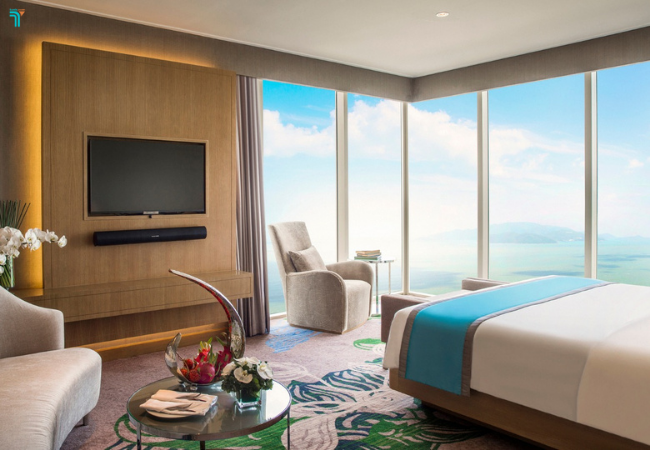 Các phòng tại InterContinental Nha Trang được trang bị hiện đại, tầm nhìn view biển